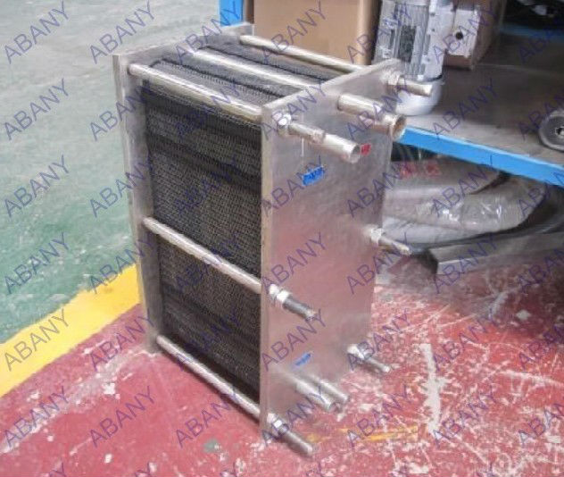 Heat exchanger/wort chiller for brewhouse