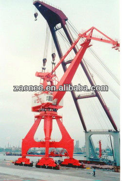 Heavy duty mobileHarbour portal crane 40T