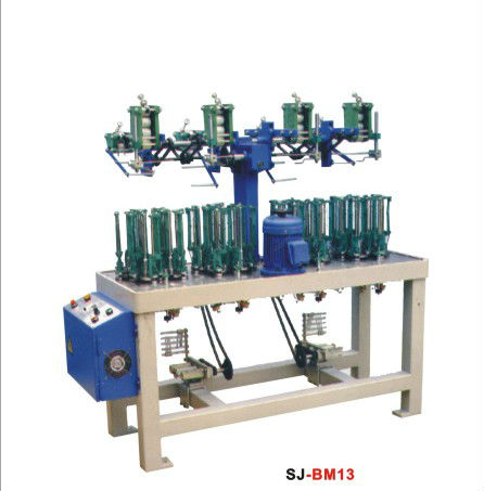 High speed braiding machine