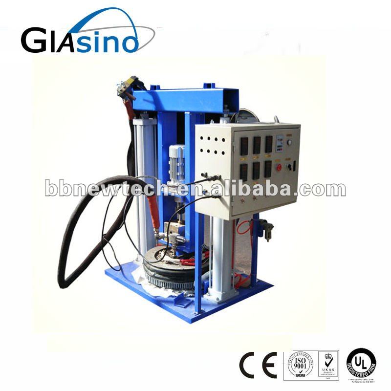 Hot melt coating machine for insulating glass and double glazing