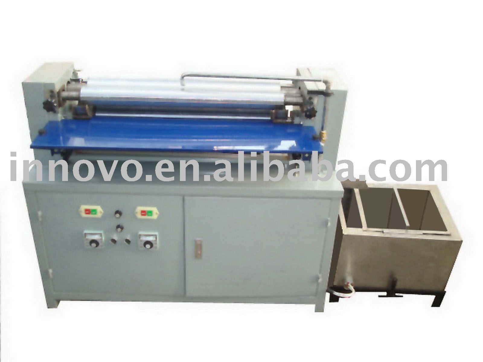 Hot melt gluing machine