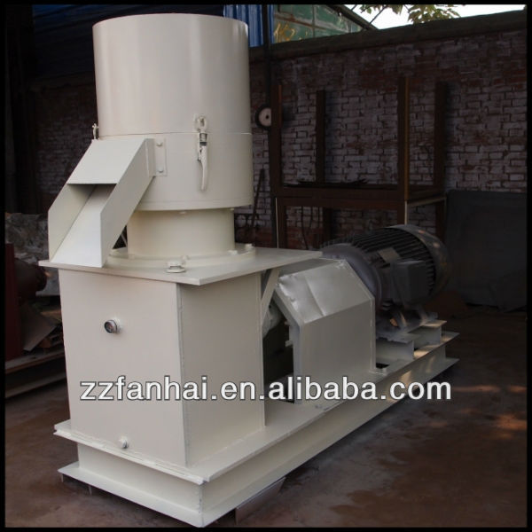 Hot selling flat-die animal feed pellet machine / home use animal feed pellet machine price