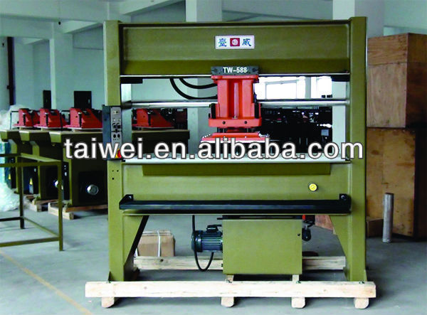 hydraulic cutting machines /leather cutting machine/movable trolley press