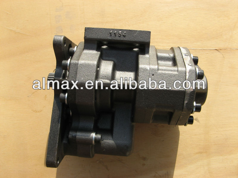 Hydraulic Gear Pump for Komatsu bulldozer transmission parts of D355 D375 D275 704-71-44002 704-71-44001 704-71-44000