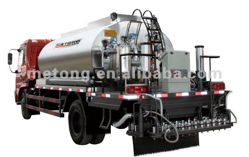 Intelligentized Asphalt Distributor Truck