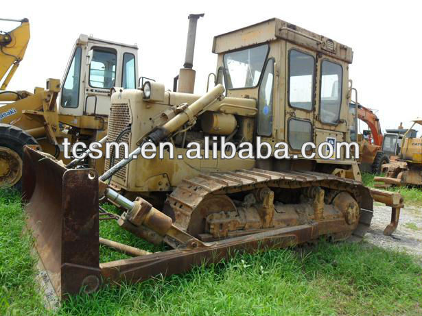 Japanese 105A crawler track bulldozers selling to african
