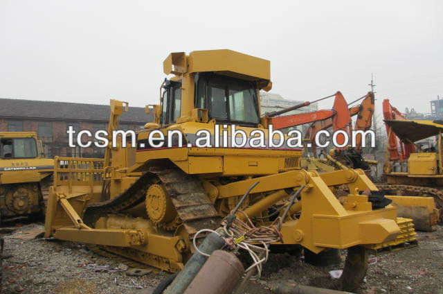 Japanese D7R crawler track bulldozers selling to african