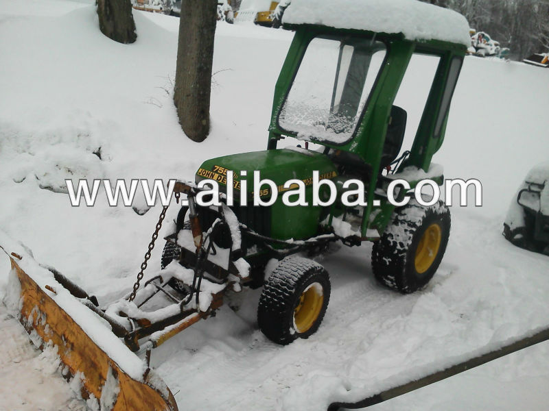 John Deere 755 Cab Diesel powered compact 4x4 pto hydrostatic snow