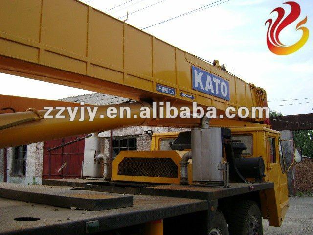 KATO NK-500E used truck crane