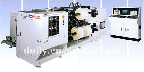 Laminating film slitting and rewinding machine