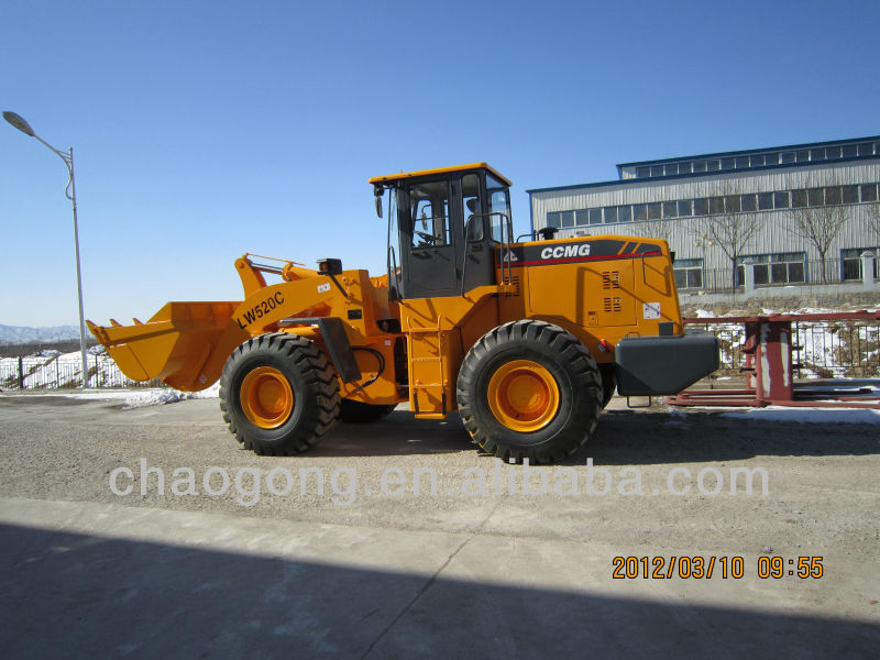 *LW520C wheel loader with ZF gearbox
