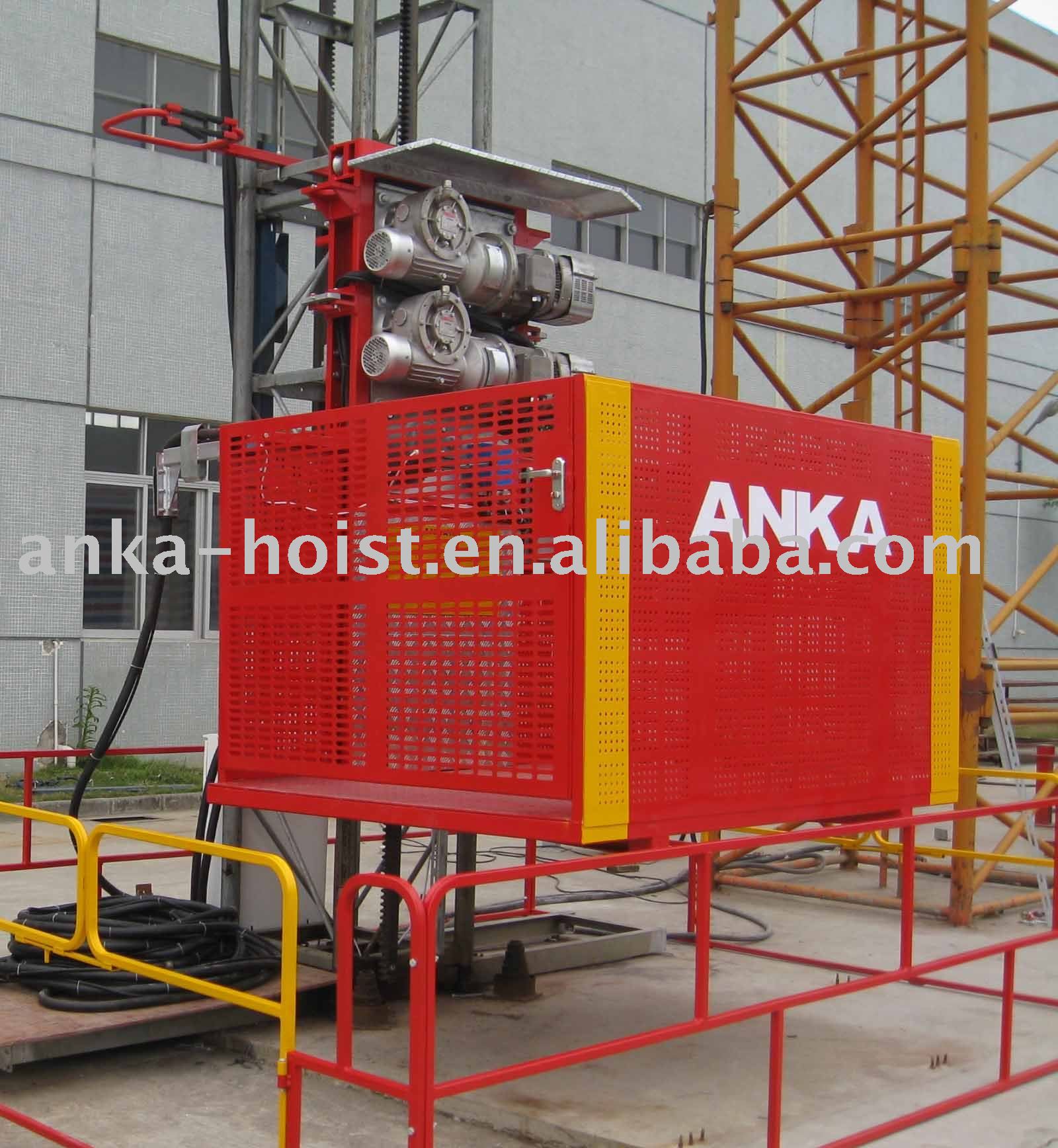 Material hoist