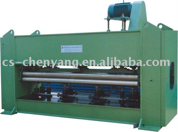 Middle speed needle-punching machine