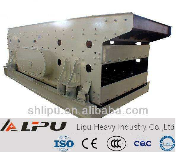 Mine machinery equipment horizontal vibrating screen