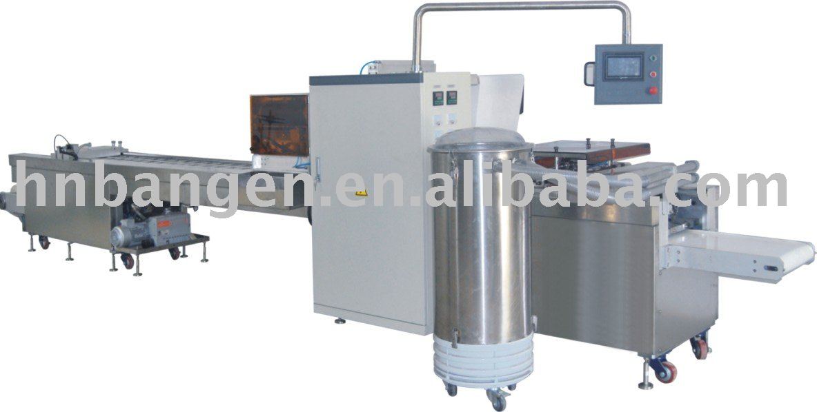 Multifunctional medical product packaging machine