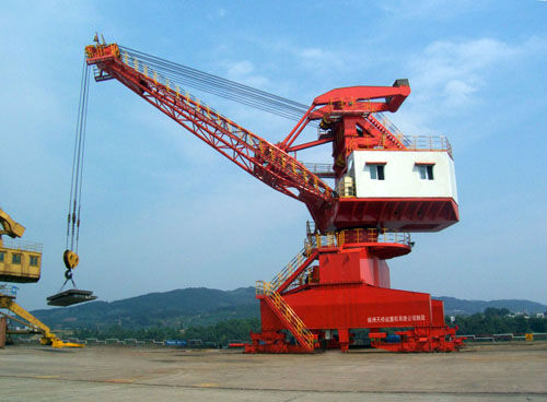 Multiple usage portal gantry crane with B.V certified