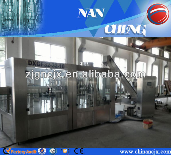 Negative pressure filling machine