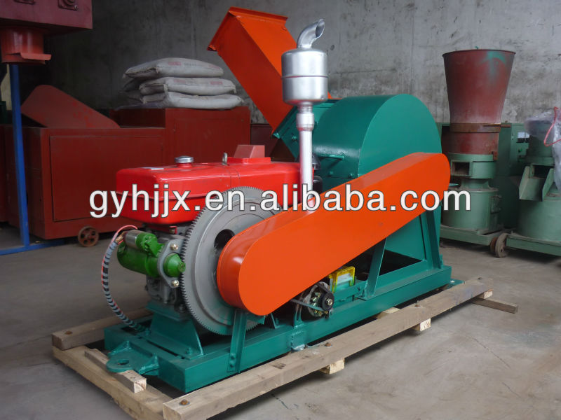 New diesel engine Movable Wood Crusher with high quality blade