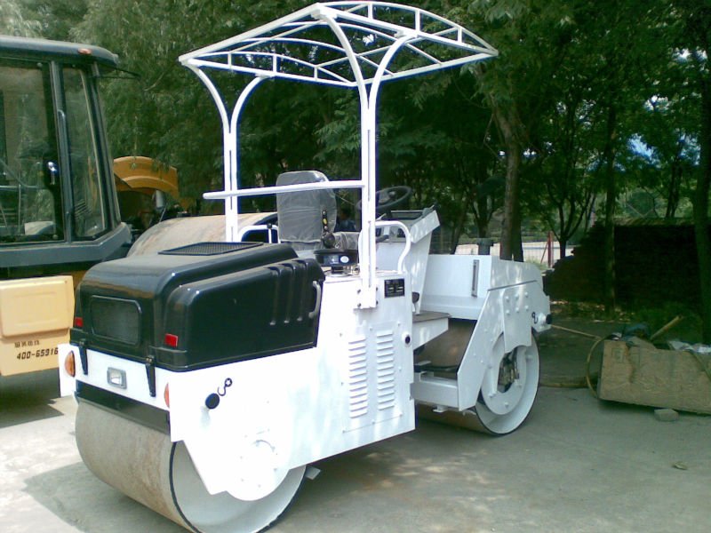 NEW LUTONG LTC3B double drum road roller