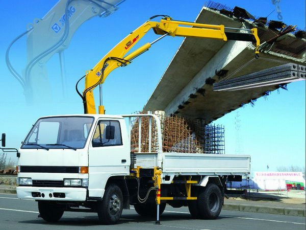 New XCMG 2 ton SQ2ZK1 truck mounted crane