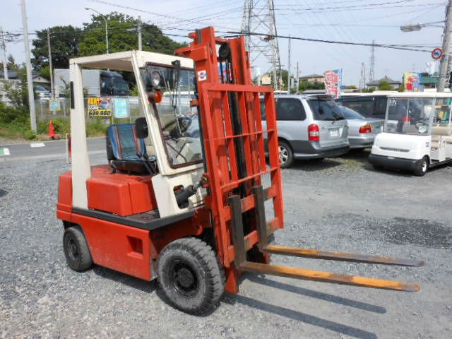 Nissan fork lift 1.5Ton