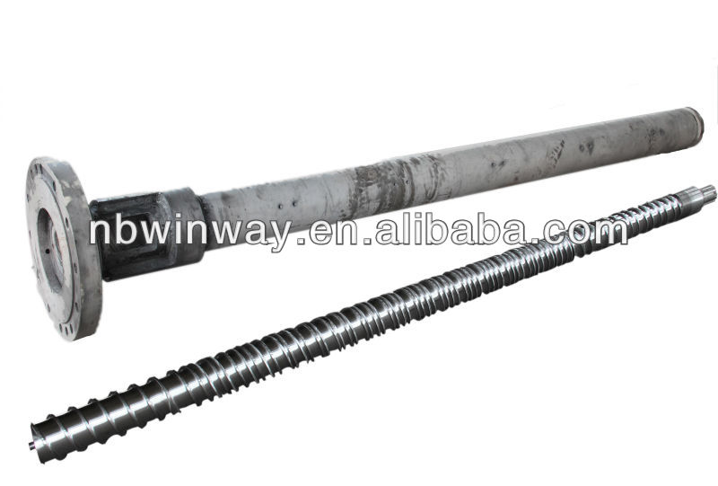 Nitrided screw and barral for extruder machine