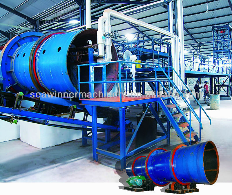 Organic compound fertilizer granulating machine