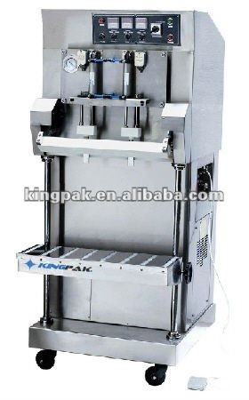 Outside pumping vacuum packaging machine