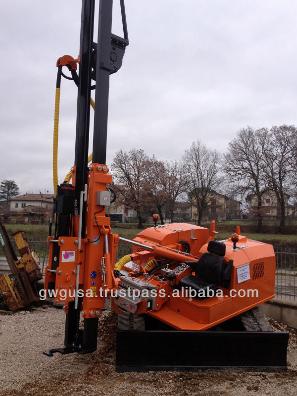 Pauselli 1200 Solar Pile Driver