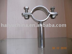 Pipe holder with double screw bolt