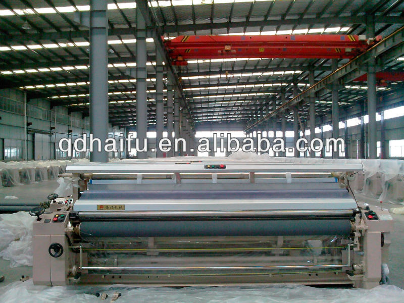plain shedding water jet power loom with high efficiency