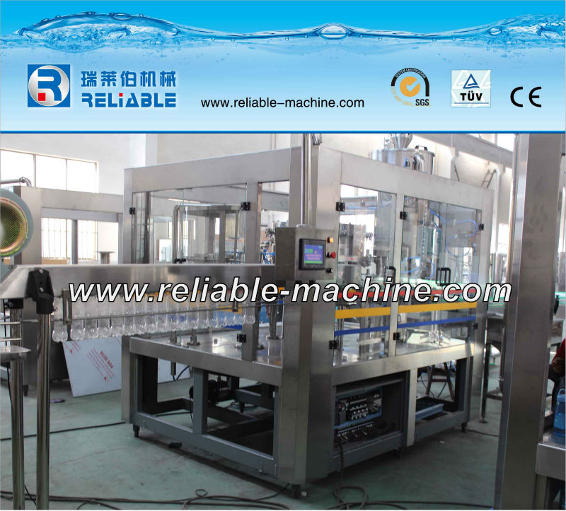 Plastic Bottle Soft Drink/Carbonated Water Filling Machine