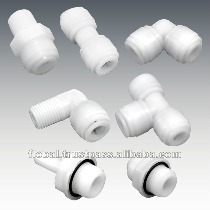 POM pipe fitting