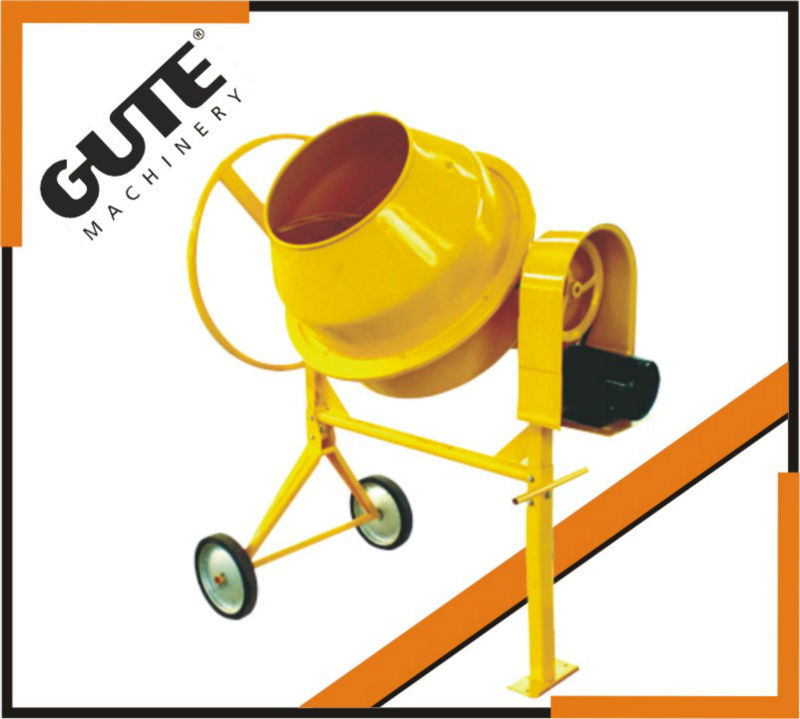 Portable Concrete Mixer in Machinery