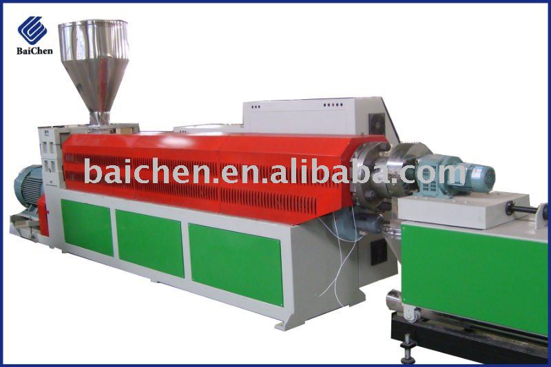 PVC hot-cutting granulating machine