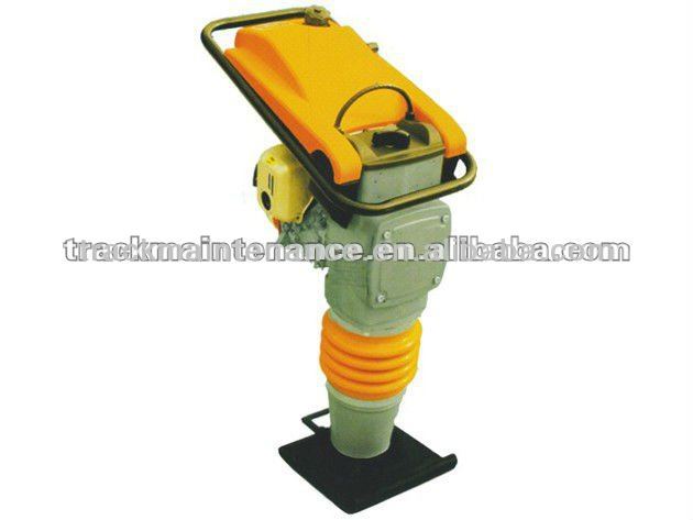 QIANGLI NCH-I Ballast Vibrating rammer compactor with ISO certificate