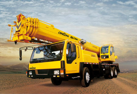 QINGONG 30 ton truck crane / truck mounted crane