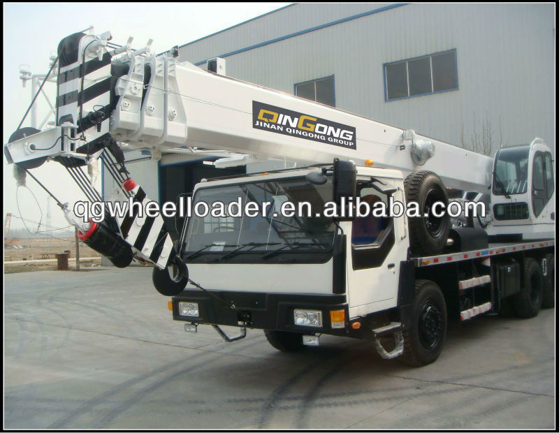 Qingong brand 25T Truck Crane QLY25A