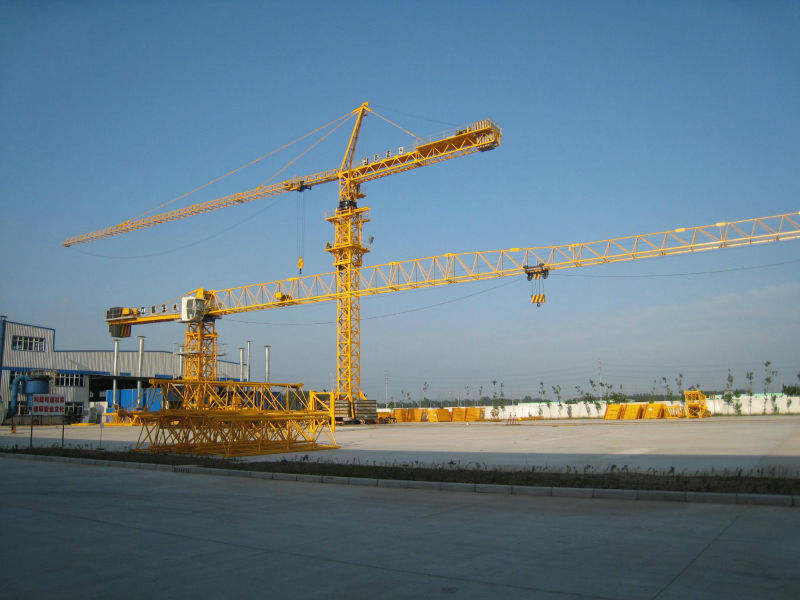 QTZ125 tower crane