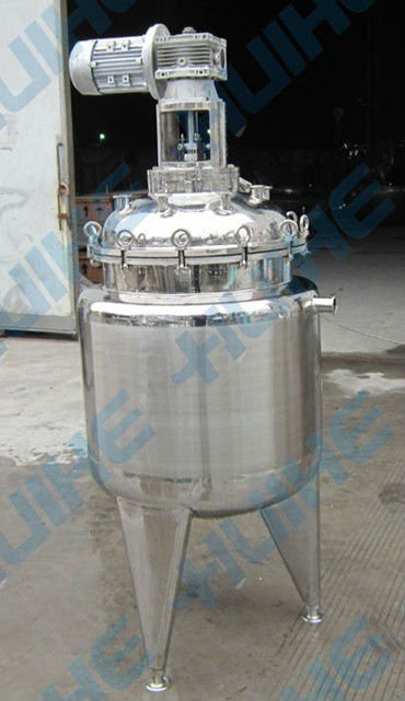 reaction tank with agitator