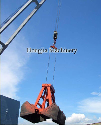 Remote Clamshell Grab for Mobile Harbour Crane