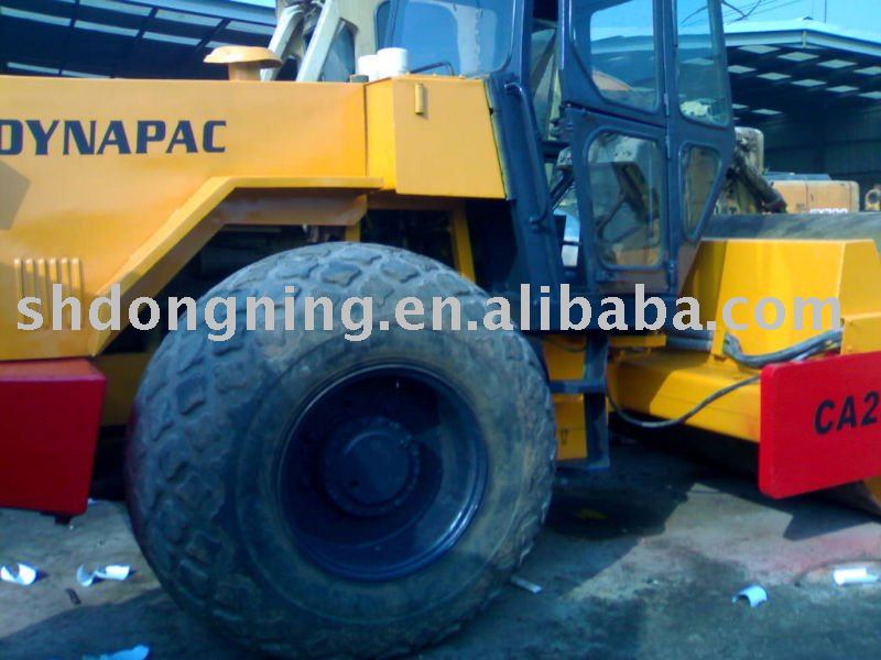 road roller CA25 6 tons