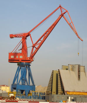 Seaport use portal cranes from HY Crane