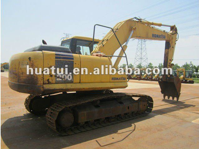 second-hand Komatsu excavator PC200-7