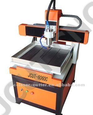 Solid Lathe Bed Medium-size 3D Advertising CNC Linear Engraving and Curving Machine JCUT-6060C with Water Sink