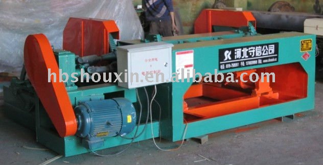 spindleless veneer peeling lathe