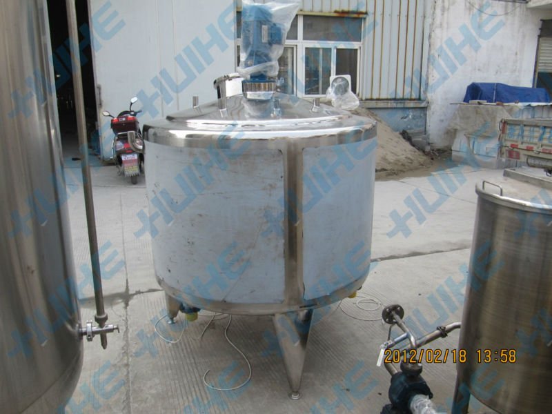 steam heating reation tank