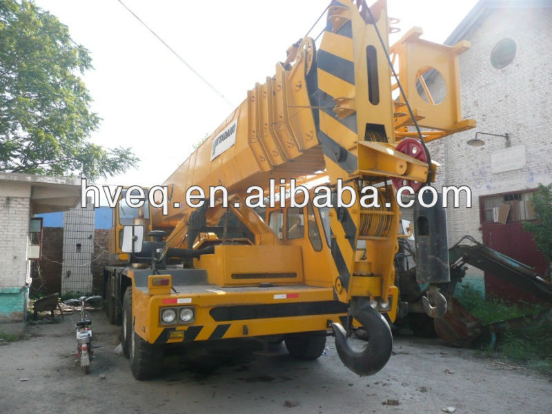 TADANO TG800E Fully Hydraulic Truck Crane