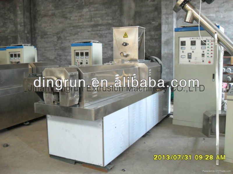 Textured soybean protein machine