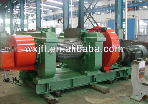 Tire crusher/tire recycling machine